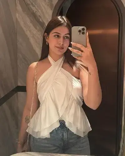 Call Girl Beejoliya